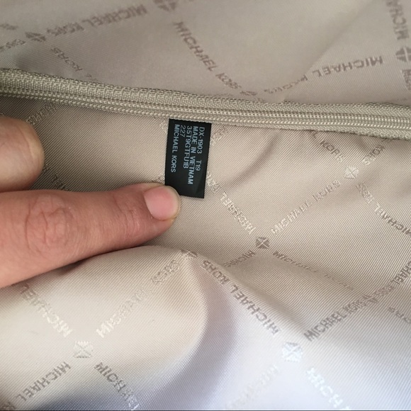 Last1✨Michael Kors trolley travel Carry on luggage - Picture 5 of 8